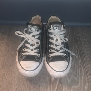 Black Converse
